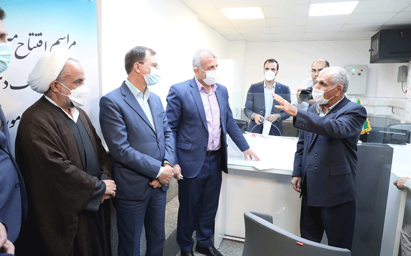 160 میز خدمت بانک‌ دی 