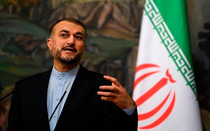 «بازتاب» سعادت شریفی پور - رسانه‌های معتبر خارجی در ساعات گذشته از تحولات و رویدادهای مرتبط با ایران غافل نبوده و مطالب قابل‌تأملی را پیرامون مسائل مرتبط با ایران به رشته تحریر درآوردند مثل شبکه خبری الجزیره، پایگاه خبری المانیتور و روزنامه دِ هیل بر موضوعاتی چون ایران مذاکره مستقیم با آمریکا را بررسی خواهد کرد، ایران از پیشرفت خوب در توافق هسته ای تمجید کرد، نماینده ارشد آمریکا در مذاکرات هسته ای استعفا کرد، نوشتند.