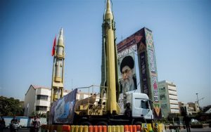 «بازتاب» سعادت شریفی پور – رسانههای معتبر خارجی در ساعات گذشته از تحولات و رویدادهای مرتبط با ایران غافل نبوده و مطالب قابلتأملی را پیرامون مسائل مرتبط با ایران به رشته تحریر درآوردند مثل کانال آروتز، روزنامه دِ هیل و روزنامه واشنگتن پُست بر موضوعاتی چون ایران مدعی پرتاب موفقیت آمیز موشک به فضا است، ایران مجهز به سلاح هسته ای چه دستاوردهایی دارد، دسترسی به اینترنت در ایران کم شده است، نوشتند.