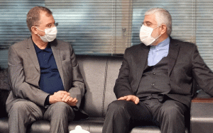 آمادگی بانک دی برای حمایت از توسعه صنایع گلستان