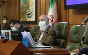 اتوبوس های «کارتن خواب ها» از سطح شهر جمع آوری می شود