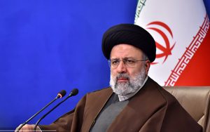 از کلی‌گویی در حوزه زنان دست برداریم