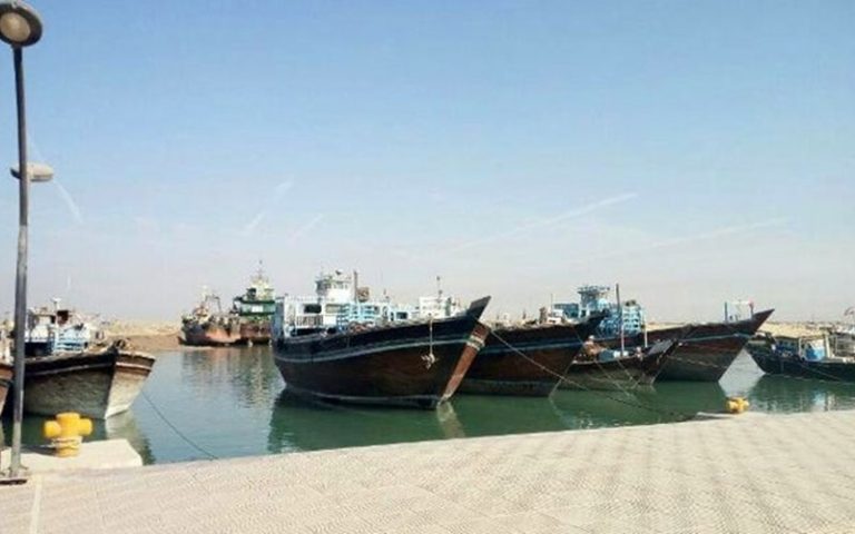 توقیف چهار فروند شناور حامل ۱۲۰ هزار لیتر سوخت قاچاق