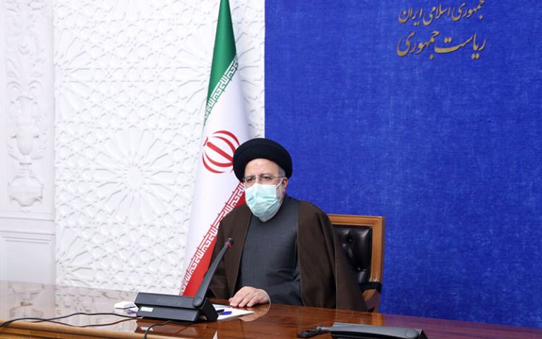 رئیس‌جمهور: بسته پیشنهادی وزارت صمت برای رفع موانع تولید به سرعت تصویب و اجرایی شود
