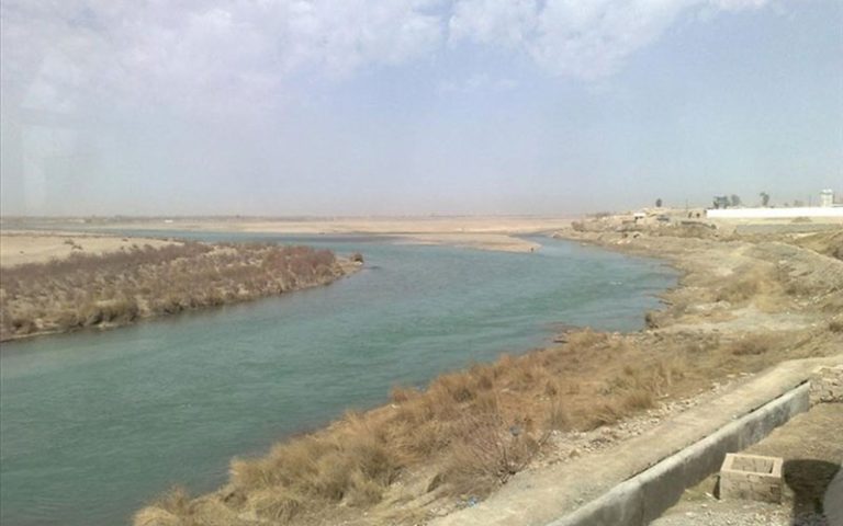 رهاسازی آب از افغانستان به سمت ایران