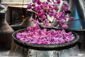 عرق گلاب گیری