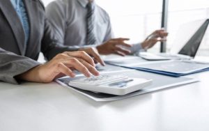 راهنمای خرید بهترین نرم افزار حسابداری + معرفی ۵ نرم افزار برتر