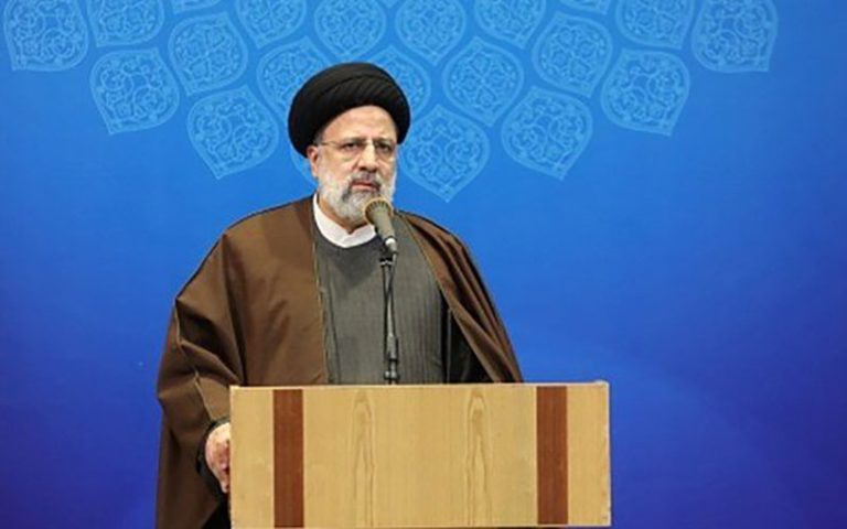 «نمی‌شود»، «نمی‌توان» و «باید سازش کرد» در مکتب شهید سلیمانی نبود