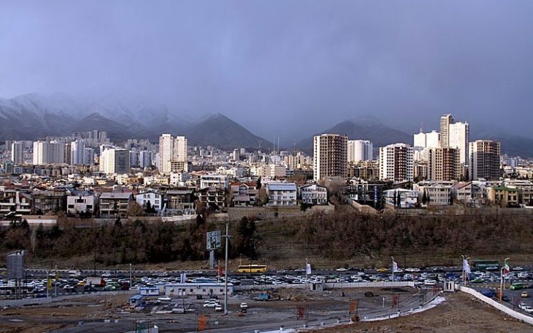 وضعیت هوای تهران قابل قبول شد