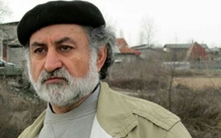 یک سینماگر همچنان در کمای مصنوعی