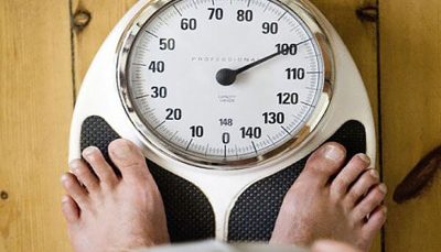 ۱۰ عادت اشتباه برای کاهش وزن