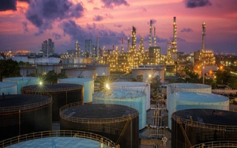 «بازتاب» سعادت شریفی پور - رسانه‌های معتبر خارجی در ساعات گذشته از تحولات و رویدادهای مرتبط با ایران غافل نبوده و مطالب قابل‌تأملی را پیرامون مسائل مرتبط با ایران به رشته تحریر درآوردند مثل روزنامه دِ هیل، نشریه اویل پرایس و پایگاه خبری المانیتور بر موضوعاتی چون سناتورهای جمهوری خواه تهدید به جلوگیری از توافق ایران کردند، خوش بینی نسبت به توافق هسته ای ایران، قیمت نفت را پایین می آورد، ایران علی رغم پیشرفت در مذاکرات از موشک جدید رونمایی می کند، نوشتند.