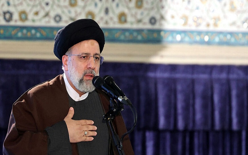 «بازتاب» سعادت شریفی پور - رسانه‌های معتبر خارجی در ساعات گذشته از تحولات و رویدادهای مرتبط با ایران غافل نبوده و مطالب قابل‌تأملی را پیرامون مسائل مرتبط با ایران به رشته تحریر درآوردند مثل پایگاه خبری المانیتور، نشریه اویل پرایس و خبرگزاری اسپوتنیک بر موضوعاتی چون ایران چند ایران هرگز به مذاکرات هسته ای امیدی ندارد، صادرات نفت ایران به بیش از یک میلیون بشکه در روز رسید، ایران به ضمانت عدم تحریم نیاز دارد، نوشتند.