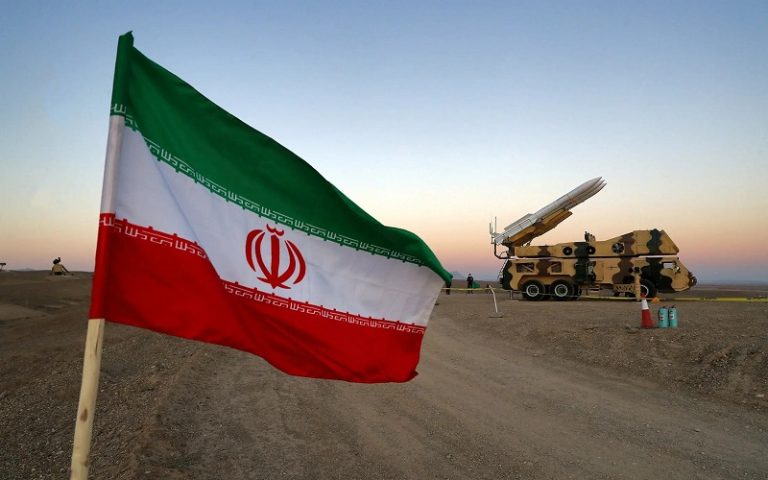 «بازتاب» سعادت شریفی پور - رسانه‌های معتبر خارجی در ساعات گذشته از تحولات و رویدادهای مرتبط با ایران غافل نبوده و مطالب قابل‌تأملی را پیرامون مسائل مرتبط با ایران به رشته تحریر درآوردند مثل خبرگزاری اسپوتنیک، نشریه نشنال اینترست و اندیشکده اوراسیاریویو بر موضوعاتی چون ایران چند هفته با سلاح هسته ای فاصله دارد، ایران همزمان با مذاکرات هسته ای، موشک خیبرشکن را رونمایی کرد، ایران برای دستیابی به توافق خوب در وین مصمم است، نوشتند.