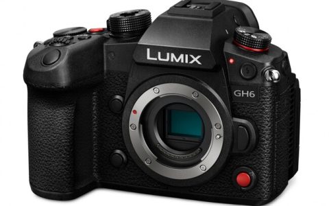 lumix-gh62