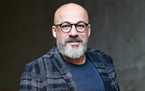 امیر آقایی بازیگر معروف سینما کرونا گرفت
