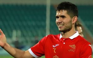 اولین خرید نیم فصل استقلال؛ هافبک خارجی آبی پوش شد