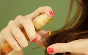 خواص و فواید روغن آرگان برای مو