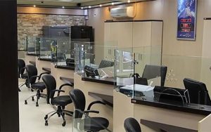 دورکاری ۲ هفته‌ای کارمندان بانک از ۲۳ بهمن ۱۴۰۰