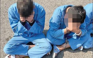 لحظه-وارد-کردن-۲۰-ضربه-چاقو-به-کارگردان-معروف-توسط-دو-شرور