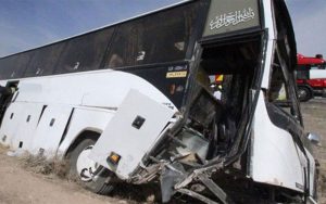 ۲۰ مصدوم در واژگونی اتوبوس جاده ایرانشهر