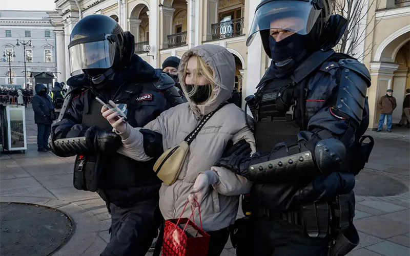 دیدنی های امروز؛ از پناهجویان اوکراینی تا قضات زن مصری