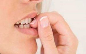 افرادی که ناخن می جوند چه اتفاقی برایشان می افتد؟
