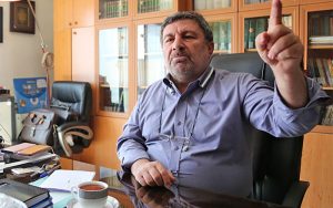 الیاس حضرتی از دبیرکلی حزب اعتماد ملی استعفا داد