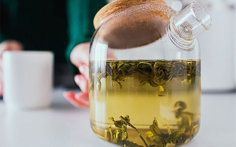 این چای را دور بریزید و دیگر نخرید