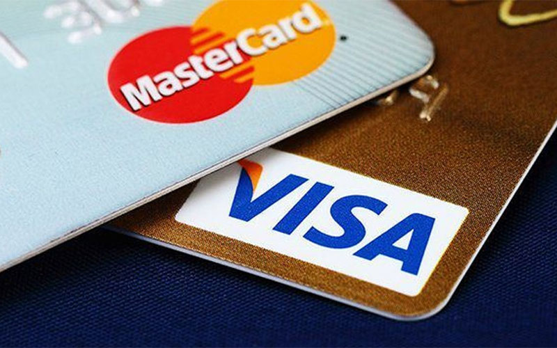 "مستر کارت" و "ویزا کارت" فعالیت‌های خود در روسیه را متوقف می‌کنند