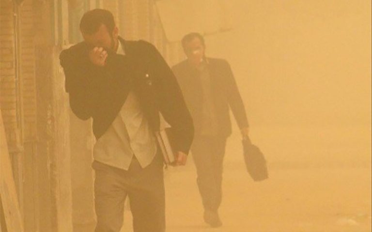منشأ ریزگردهای خوزستان، گرد و خاک ورودی از عراق است