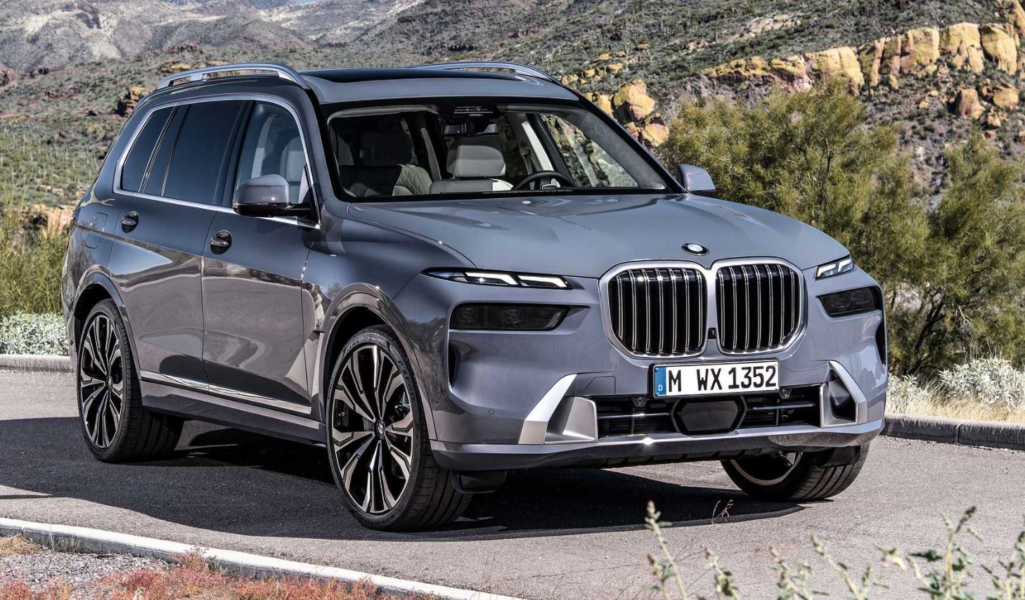 BMW X7 جدید با تغییراتی وارد شده است