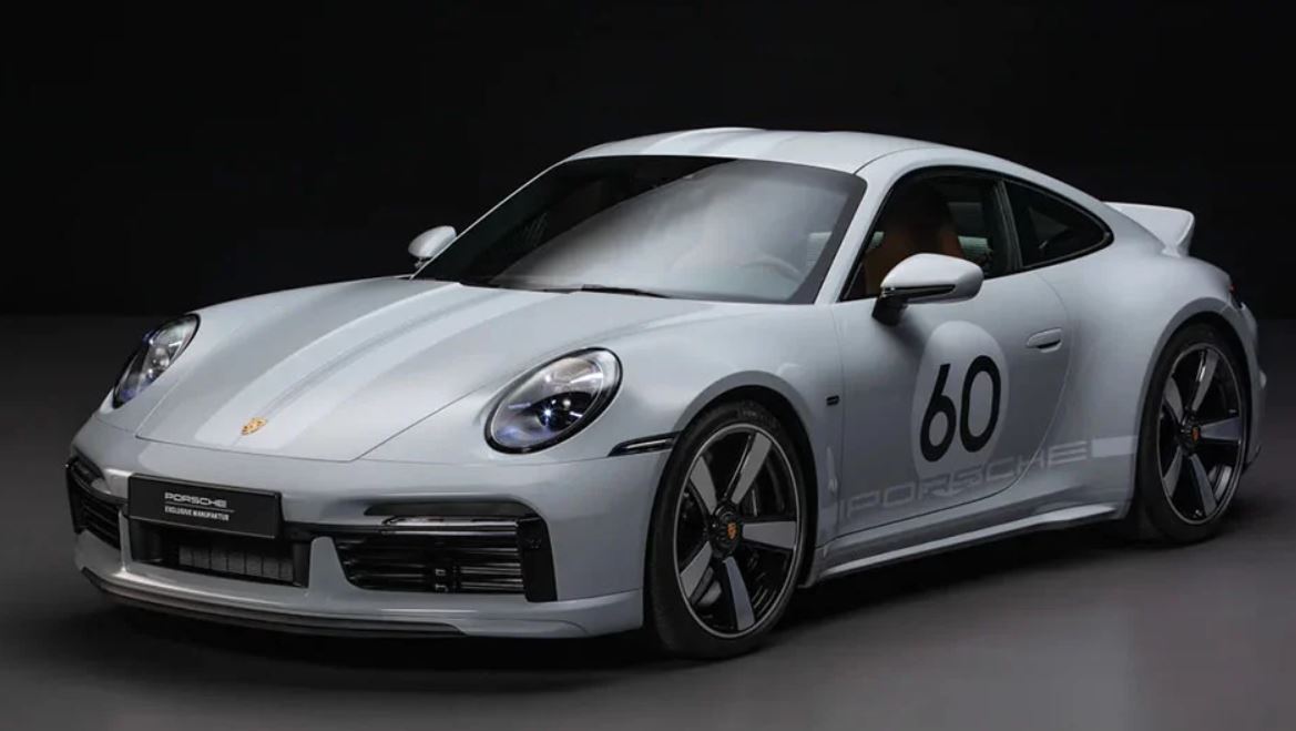 پورشه 911 اسپرت کلاسیک معرفی شد/ یک 911 توربو قدرتمندتر