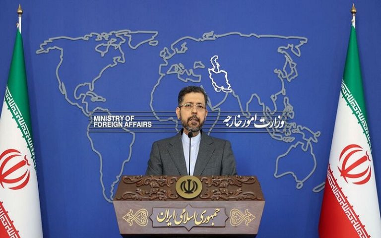 «بازتاب» - رسانه‌های معتبر خارجی در ساعات گذشته از تحولات و رویدادهای مرتبط با ایران غافل نبوده و مطالب قابل‌تأملی را پیرامون مسائل مرتبط با ایران به رشته تحریر درآوردند مثل پایگاه خبری المانیتور، اندیشکده رند و هفته نامه نیوزویک بر موضوعاتی چون مذاکرات هسته ای ایران بابت خروج سپاه از لیست تروریستی به بن بست رسید، ایران در همه گیری با چالش ها و موفقیت هایی روبرو بوده است، توافق هسته ای حملات ایران را متوقف نمی کند، نوشتند.