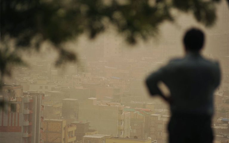 آسمان این مناطق در ۲۴ ساعت آینده غبارآلود می‌شود