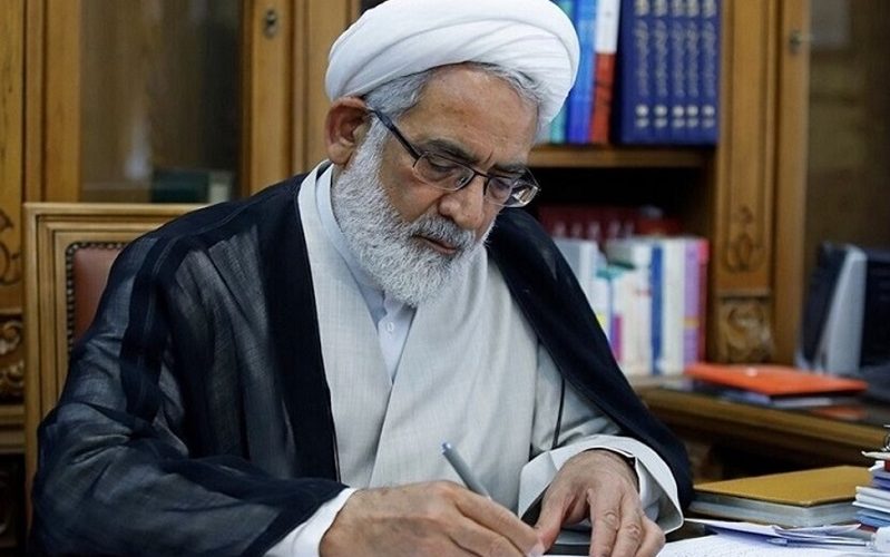 تظاهر به روزه خواری در خودرو مشمول برخورد قانونی خواهد بود