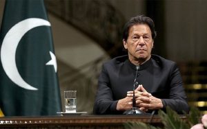 عمران خان برکنار شد