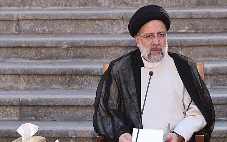 «۴ سال تورم ۴۰ درصد» عامل اصلی گرانی‌هاست