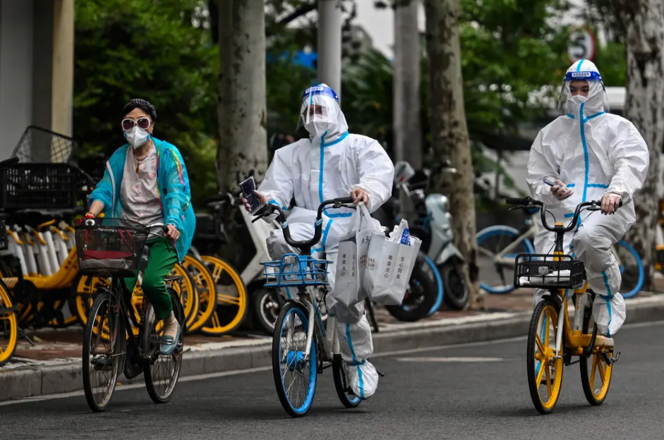 بازگشایی کسب و کارها در مراکز خرید در شهر پکن چین