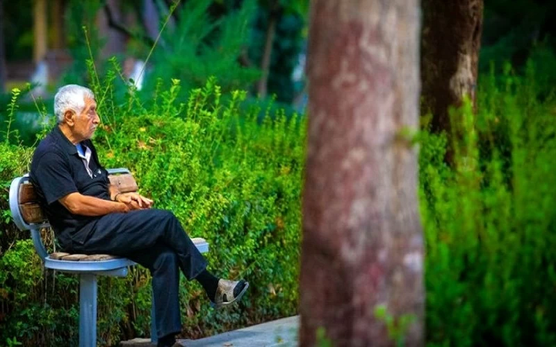 حقوق بازنشستگان؛ حقی اندک که به موقع پرداخت نمیشود