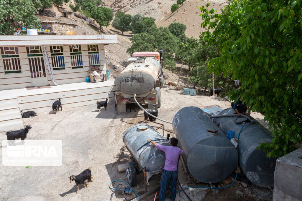 تنش آبی