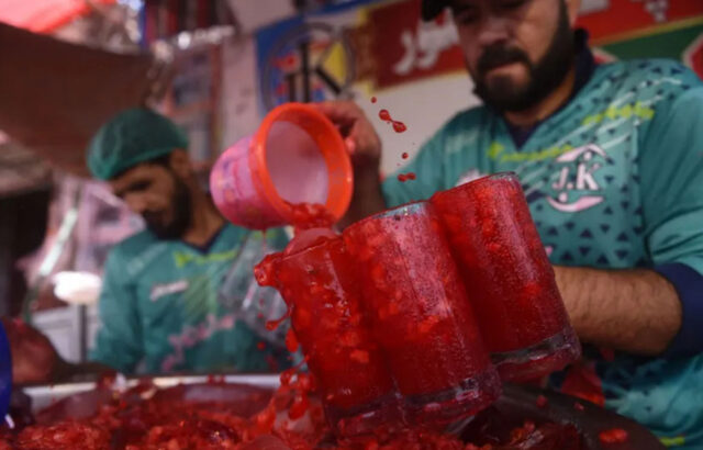 دیدنی های امروز؛ از تیراندازی مرگبار در آمریکا تا روز “نکبت”