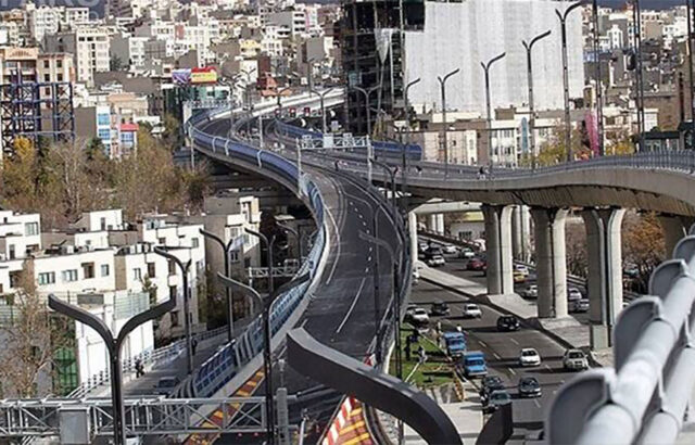 سارقان سراغ پل صدر رفتند
