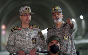 سرلشکر باقری از پایگاه سری پهپادی ارتش بازدید کرد