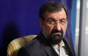محسن رضایی از پرداخت کالا برگ ۳۰۰ هزار تومانی به هر نفر خبر داد