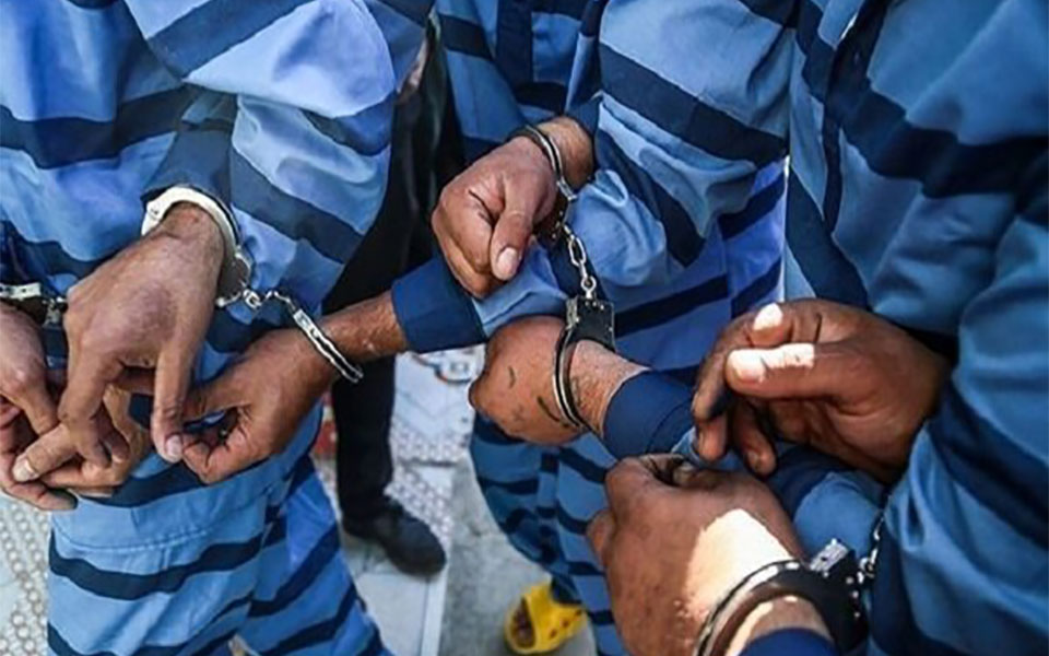 ۱۷ نفر از متهمان باند فساد اقتصادی در بندر امام دستگیر شدند