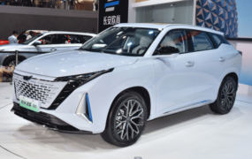 کراس اوور Oshan Z6