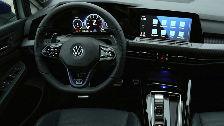 1654174240_254_The new 333 horsepower Volkswagen Golf is presented It starts at