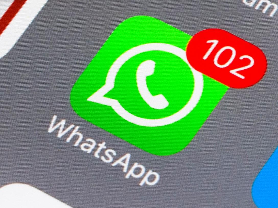 شکلک های بیشتر در پاسخ به پیام های WhatsApp
