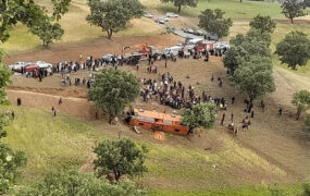 ۱۱ نفر بر اثر انحراف اتوبوس مسافربری در جاده سبزوار مجروح شدند